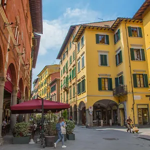 https://residence-gorkij.it-tuscanyhotel.com