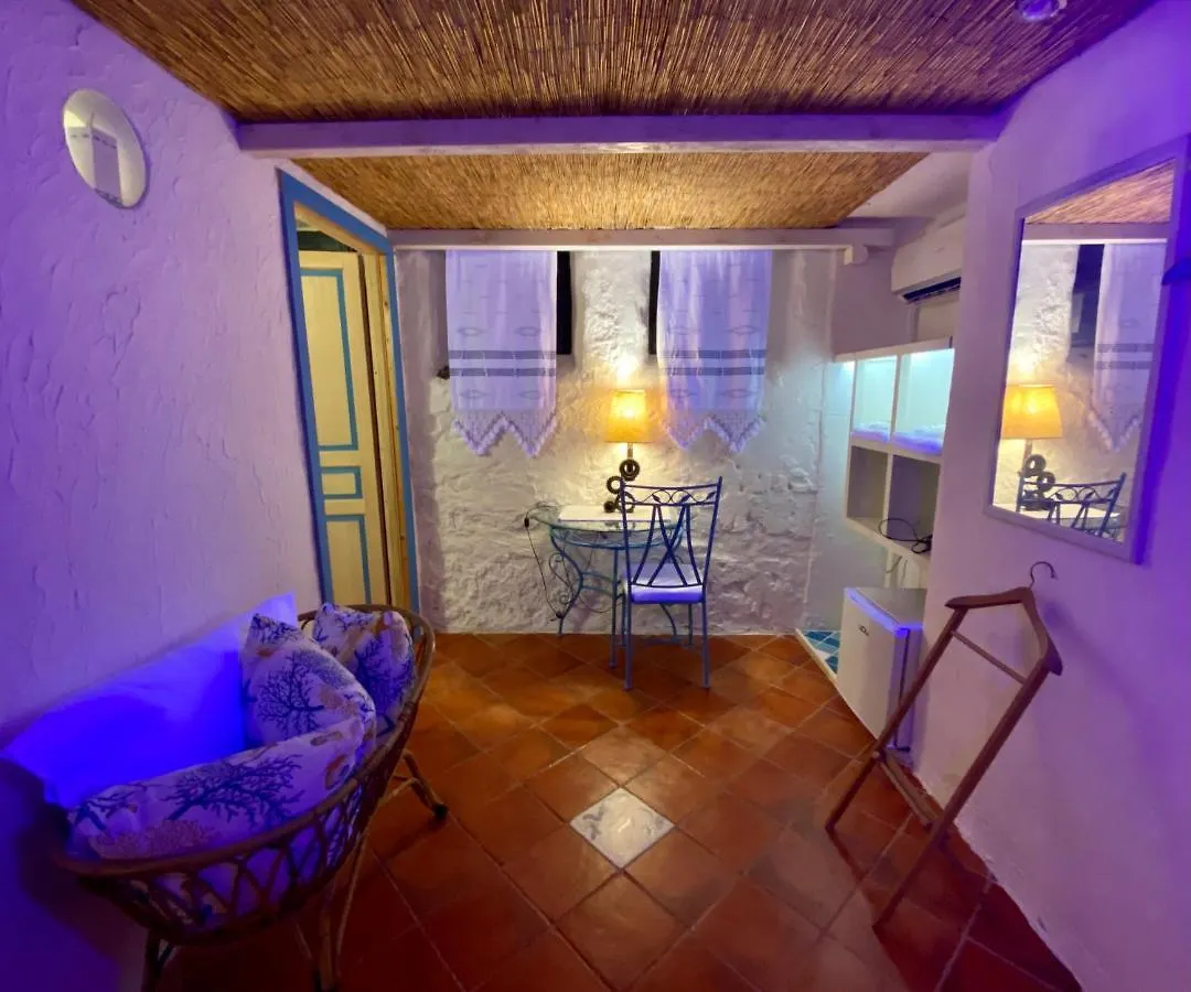 Vign'Alva Bed & Breakfast Castelsardo 0*,  Italy